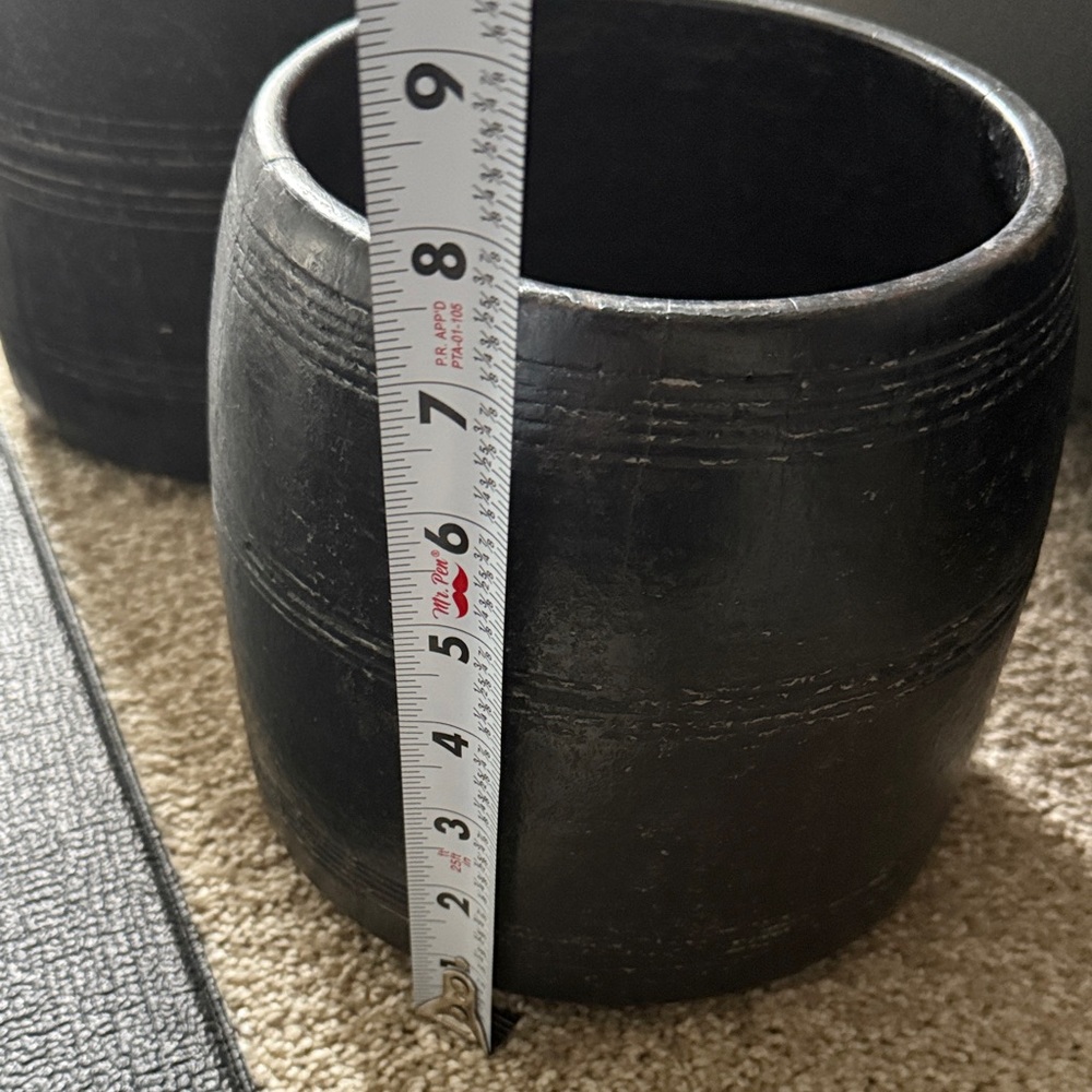 Elegant Black Home Accents Vases - Picture 5 of 6